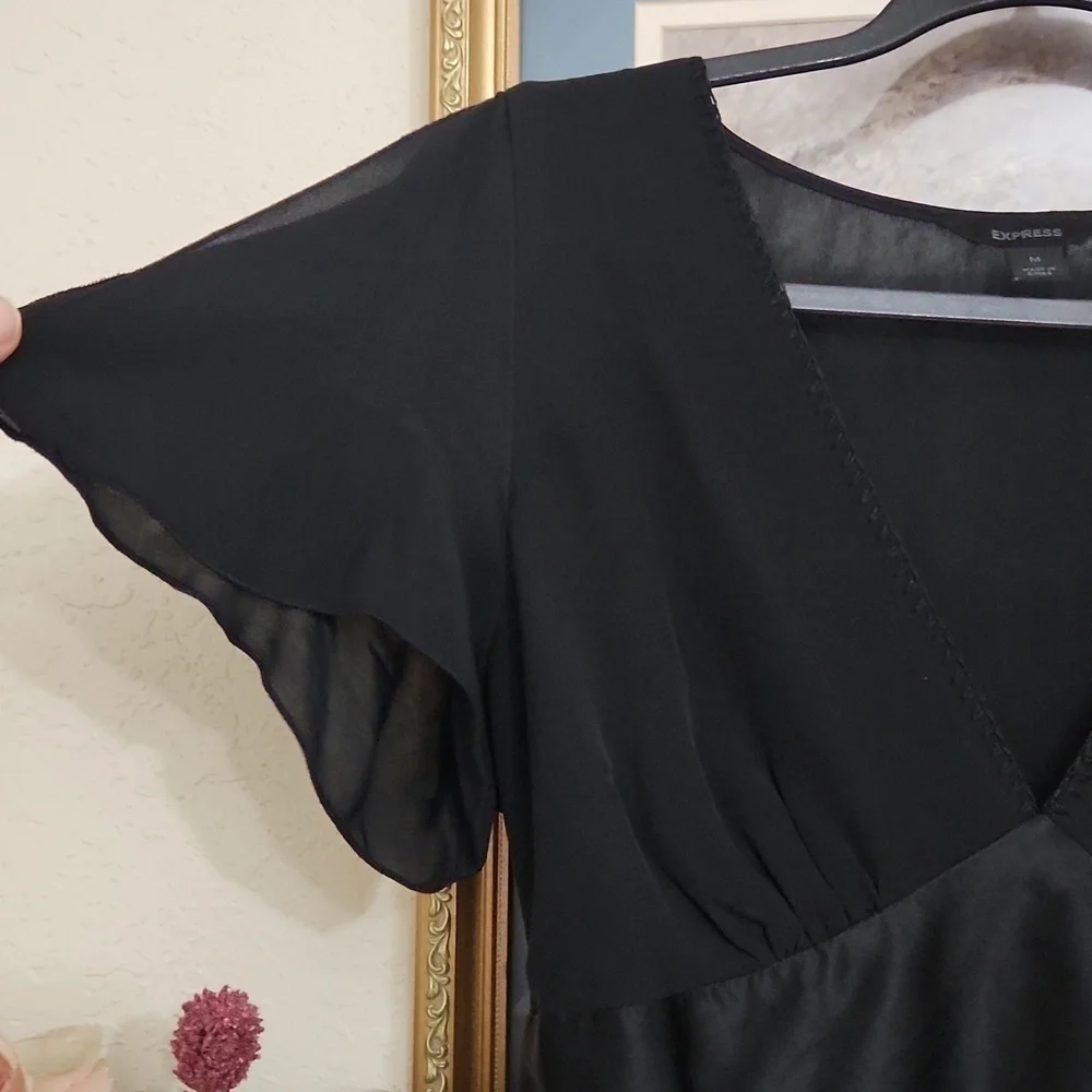 Sexy Y2K 100%Silk Black Waist Defined Size Medium Sexy Flirty Feminine Whimsical - Picture 4 of 12